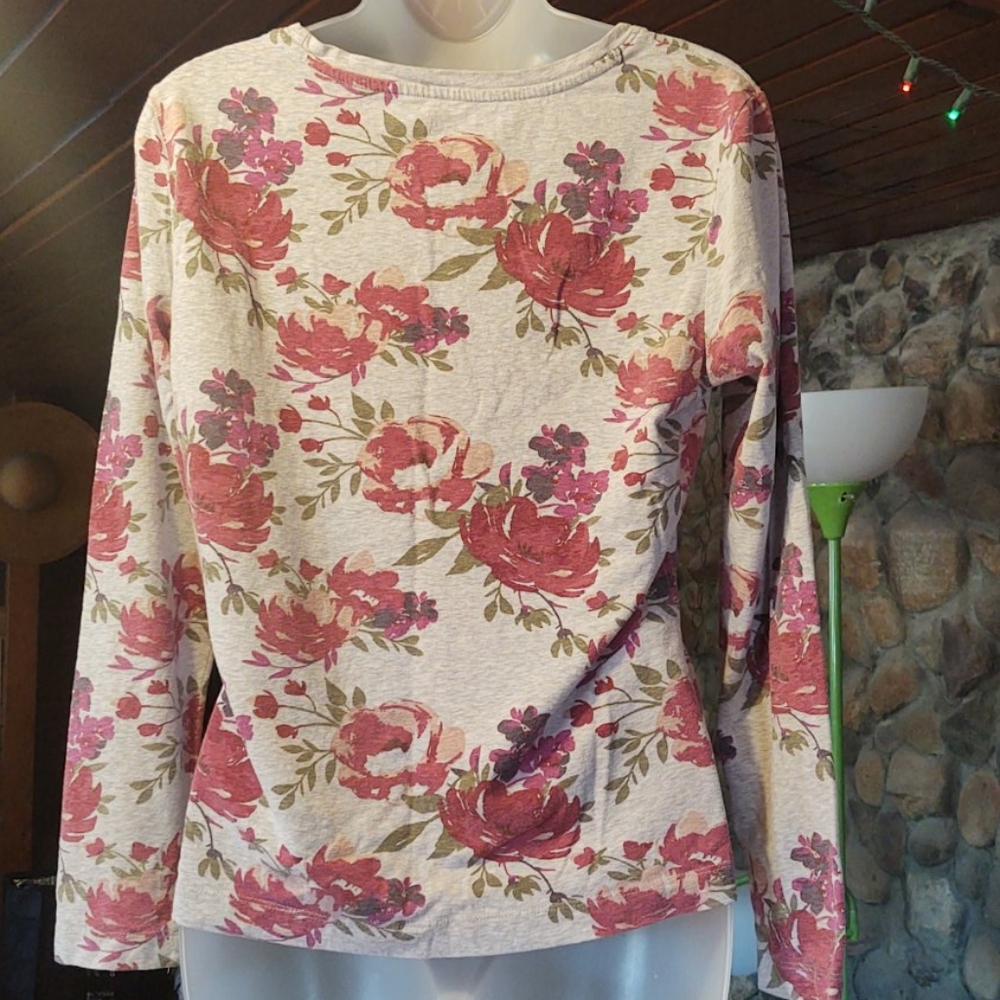 FLORAL T-SHIRT - Picture 2 of 3